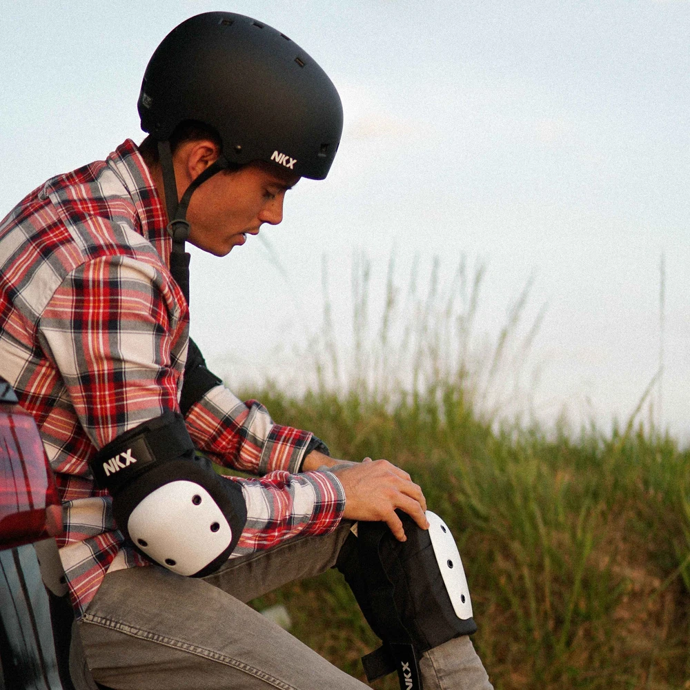 Casco certificado NKX Brain Saver para patinaje - Imagen 5